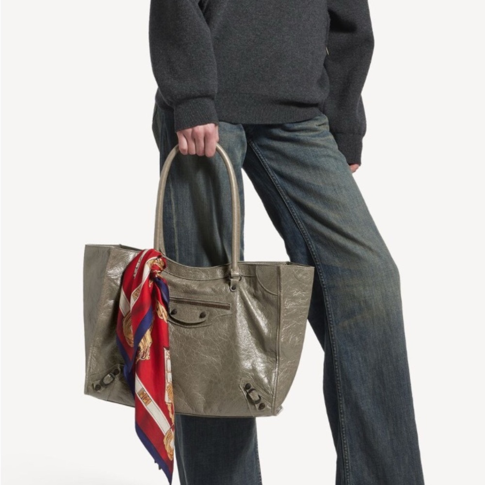 2025 Balenciaga Le City Tote Bag Army Green